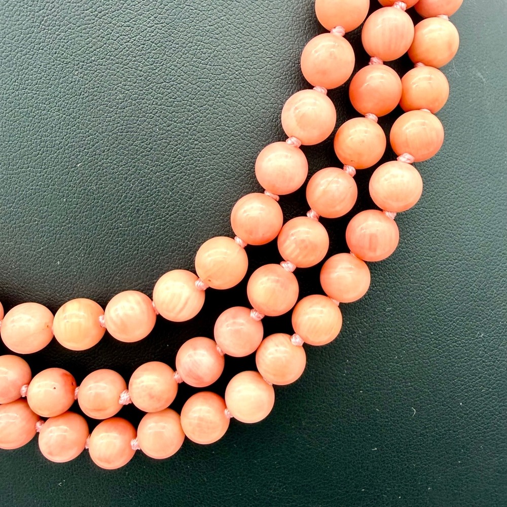 Vintage 56" Genuine Angel Skin Coral Necklace Hand Knotted 8.5mm Beads 124g - Picture 8 of 13